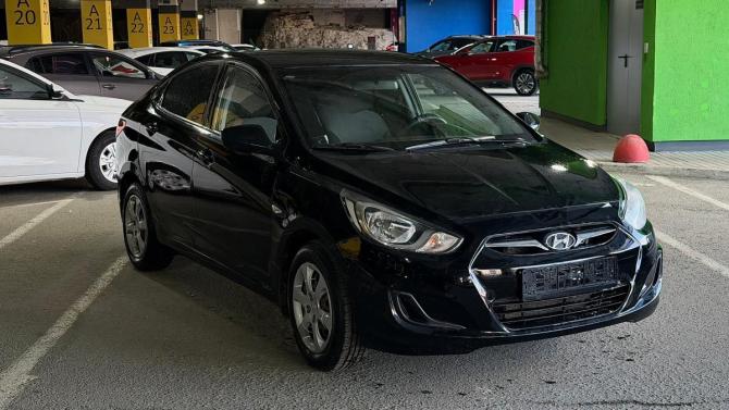 Hyundai Solaris I с пробегом 2014 года, цена 1 030 000 рублей, 97980 км, седан, Автокод Объявления