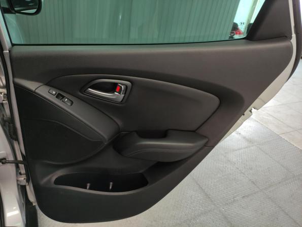 Hyundai ix35 I Рестайлинг с пробегом 2014 года, цена 1 645 000 рублей, 99390 км, внедорожник, Автокод Объявления