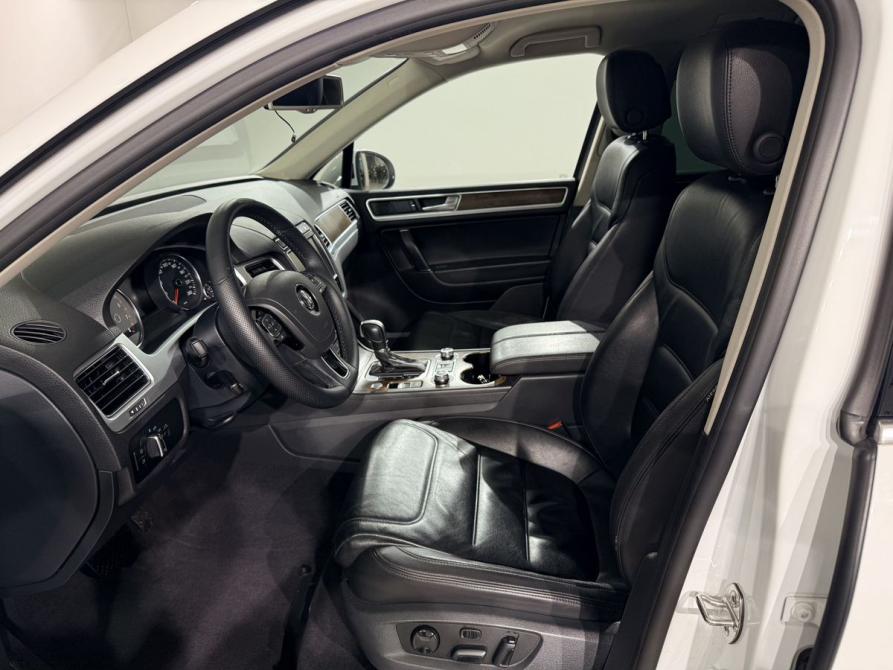 Volkswagen Touareg II Рестайлинг Москва  - изображение 14
