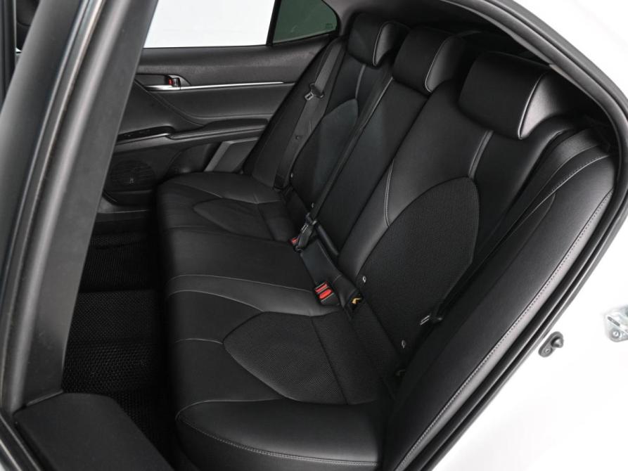 Toyota Camry VIII (XV70) Рестайлинг Ростов-на-Дону  - изображение 9