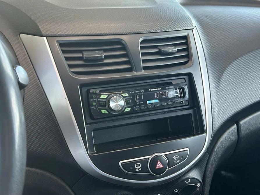 Hyundai Solaris I Екатеринбург  - изображение 19