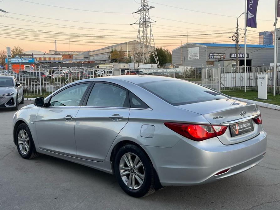 Hyundai Sonata VI (YF) Калуга  - изображение 6