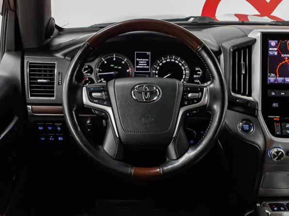 Toyota Land Cruiser 200 Series Рестайлинг 2 с пробегом 2020 года, цена 7 200 000 рублей, 171432 км, внедорожник, Автокод Объявления
