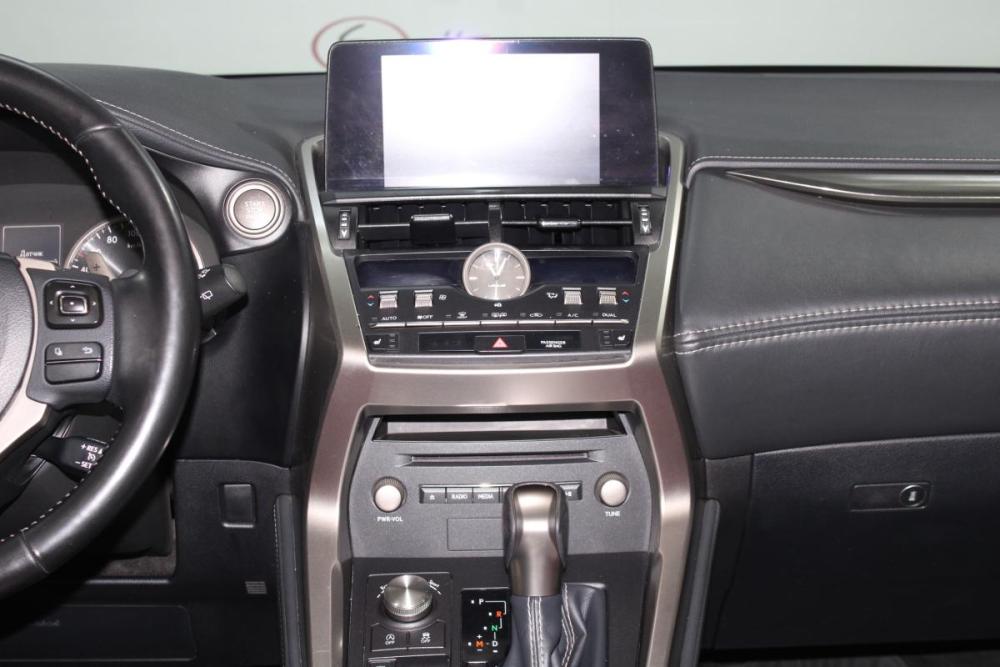 Lexus NX I Рестайлинг Владивосток  - изображение 16