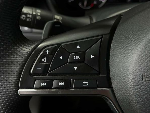 Nissan Juke II с пробегом 2019 года, цена 2 320 000 рублей, 58380 км, внедорожник, Автокод Объявления