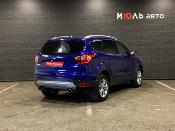 Ford Kuga II Рестайлинг с пробегом 2017 года, цена 1 320 000 рублей, 220663 км, внедорожник, Автокод Объявления