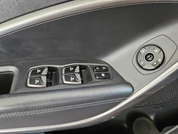 Hyundai Santa Fe III с пробегом 2013 года, цена 1 699 000 рублей, 160600 км, внедорожник, Автокод Объявления