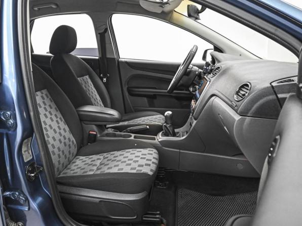 Ford Focus II с пробегом 2006 года, цена 530 000 рублей, 279778 км, хэтчбек, Автокод Объявления