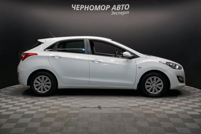 Hyundai i30 II Рестайлинг с пробегом 2015 года, цена 1 395 000 рублей, 125200 км, хэтчбек, Автокод Объявления