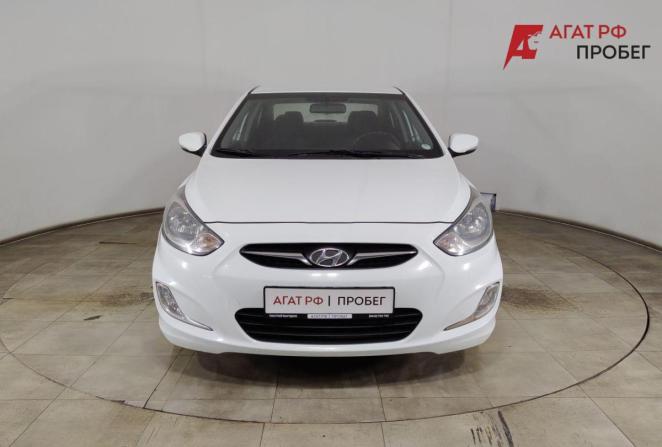 Hyundai Solaris I с пробегом 2012 года, цена 850 000 рублей, 134000 км, седан, Автокод Объявления