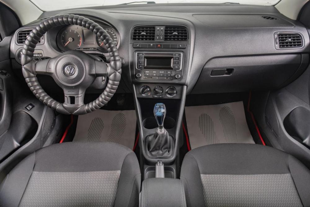 Volkswagen Polo V Рестайлинг Томск  - изображение 11