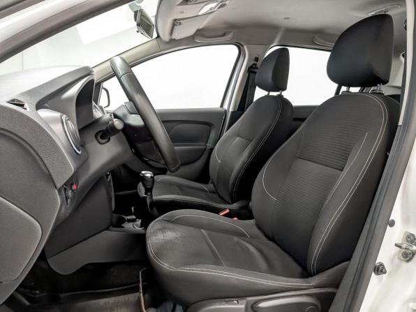 Renault Logan II Рестайлинг с пробегом 2022 года, цена 850 000 рублей, 148756 км, седан, Автокод Объявления