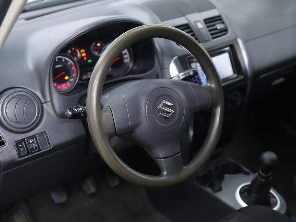Suzuki SX4 I (Classic) Рестайлинг с пробегом 2010 года, цена 690 000 рублей, 290765 км, седан, Автокод Объявления