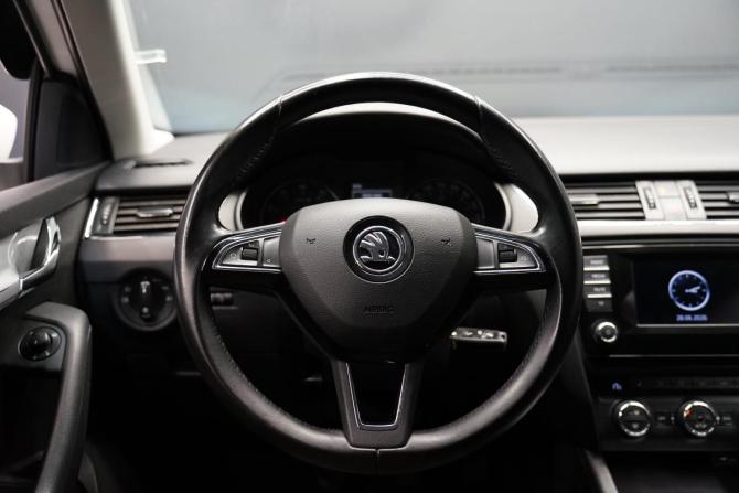 Skoda Octavia III (A7) с пробегом 2013 года, цена 1 080 000 рублей, 293000 км, лифтбек, Автокод Объявления