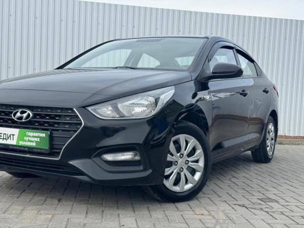 Hyundai Solaris II с пробегом 2017 года, цена 1 200 000 рублей, 113000 км, седан, Автокод Объявления