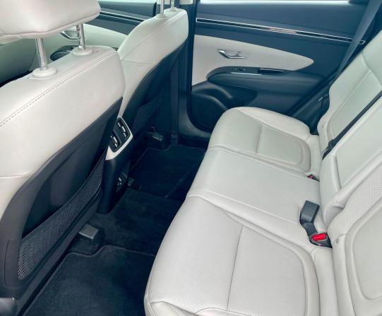 Hyundai Tucson IV Рестайлинг с пробегом 2023 года, цена 3 757 600 рублей, 39976 км, внедорожник, Автокод Объявления