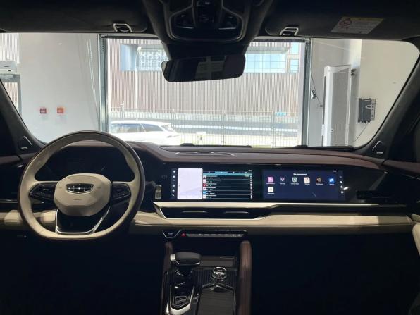 Geely Monjaro I с пробегом 2023 года, цена 3 205 000 рублей, 35973 км, внедорожник, Автокод Объявления