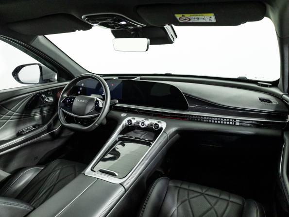 Exeed RX с пробегом 2023 года, цена 2 665 790 рублей, 72870 км, внедорожник, Автокод Объявления