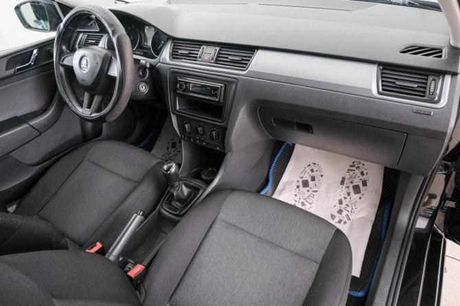 Skoda Rapid I с пробегом 2016 года, цена 859 000 рублей, 183881 км, лифтбек, Автокод Объявления