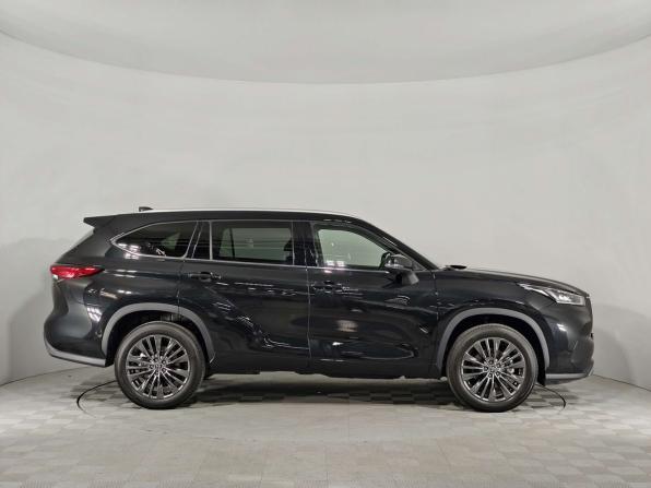 Toyota Highlander IV (XU70) с пробегом 2026 года, цена 5 890 000 рублей, 35 км, внедорожник, Автокод Объявления