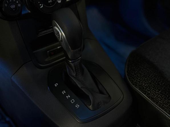Ford Fiesta Mk6 Рестайлинг с пробегом 2018 года, цена 1 000 000 рублей, 53369 км, седан, Автокод Объявления