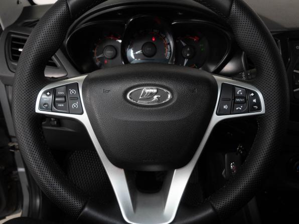 Lada (ВАЗ) Vesta I с пробегом 2018 года, цена 830 000 рублей, 149950 км, седан, Автокод Объявления