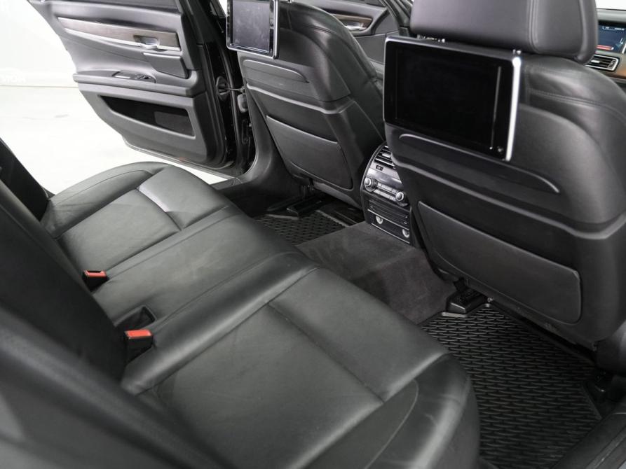BMW 7 серии V (F01/F02/F04) Рестайлинг Новосибирск  - изображение 15
