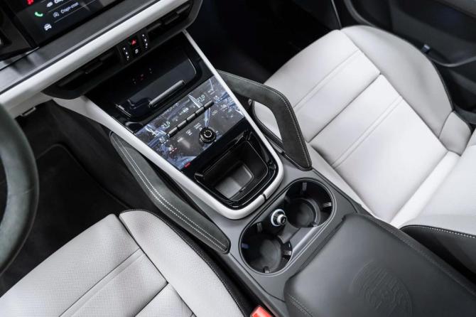 Новый Porsche Cayenne III Рестайлинг 2026 года, цена 23 900 000 рублей, внедорожник, Автокод Объявления