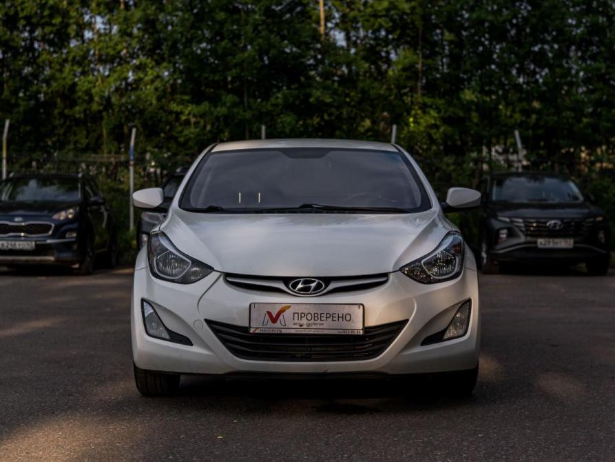 Hyundai Elantra V (MD) Рестайлинг Санкт-Петербург  - изображение 3