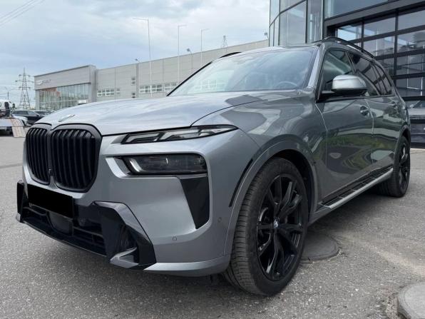 BMW X7 I (G07) Рестайлинг с пробегом 2024 года, цена 13 950 000 рублей, 41000 км, внедорожник, Автокод Объявления