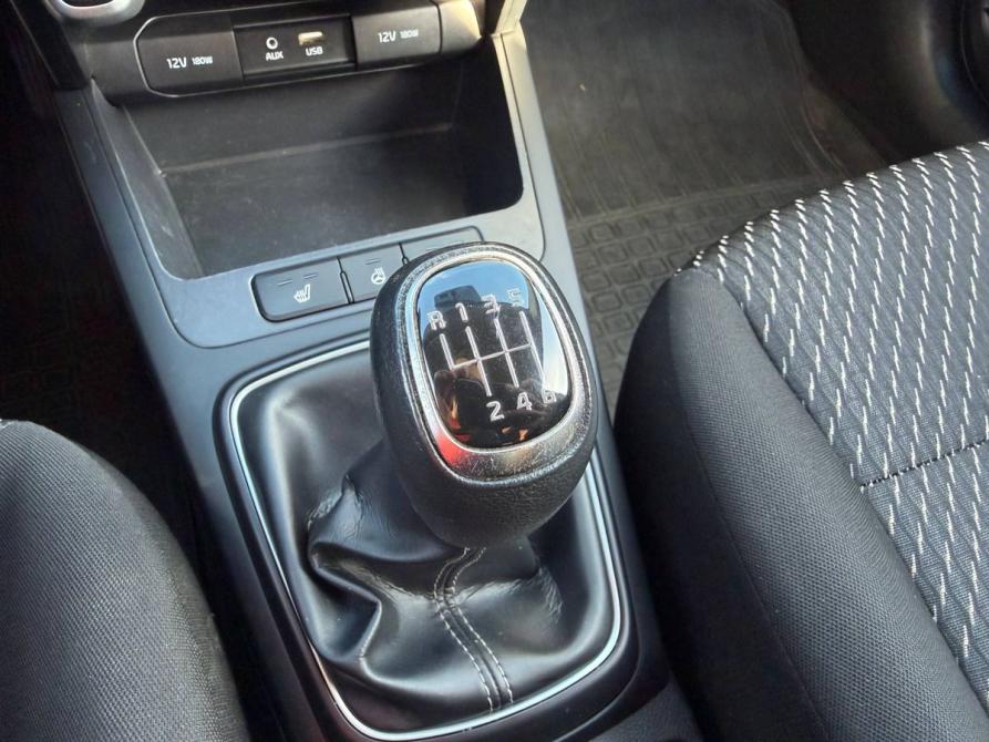 Kia Rio IV Санкт-Петербург  - изображение 18