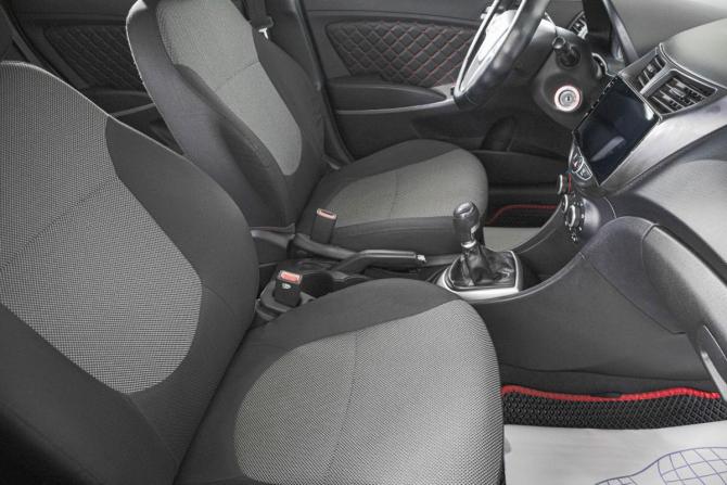 Hyundai Solaris I с пробегом 2012 года, цена 799 000 рублей, 121000 км, хэтчбек, Автокод Объявления