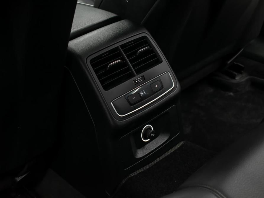 Audi A4 V (B9) Москва  - изображение 17