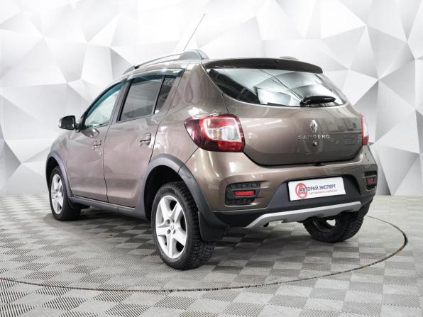 Renault Sandero II Рестайлинг с пробегом 2019 года, цена 1 150 000 рублей, 67000 км, хэтчбек, Автокод Объявления