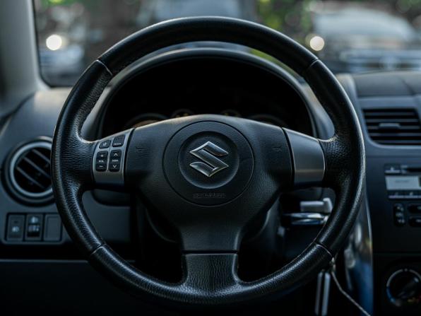 Suzuki SX4 I (Classic) Рестайлинг с пробегом 2013 года, цена 886 000 рублей, 134060 км, хэтчбек, Автокод Объявления