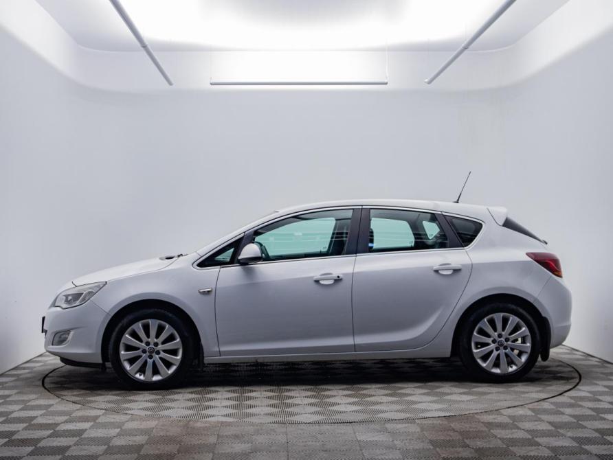 Opel Astra J Москва  - изображение 8