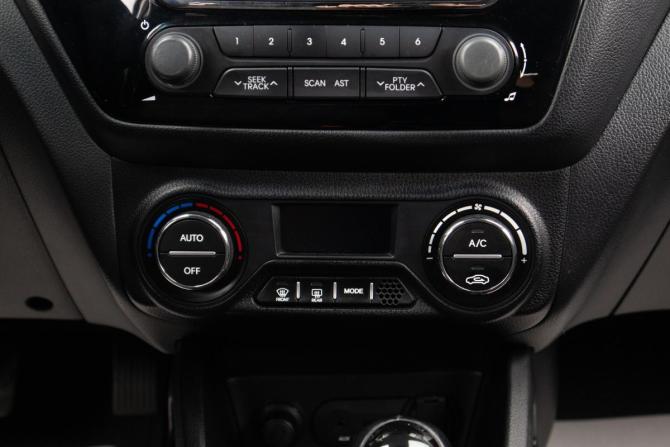 Kia Rio III с пробегом 2014 года, цена 1 089 000 рублей, 150224 км, седан, Автокод Объявления