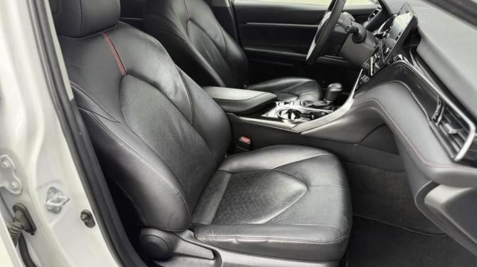 Toyota Camry VIII (XV70) Рестайлинг с пробегом 2021 года, цена 3 050 000 рублей, 114809 км, седан, Автокод Объявления