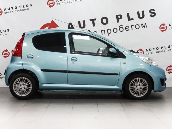 Peugeot 107 I Рестайлинг с пробегом 2010 года, цена 489 000 рублей, 139047 км, хэтчбек, Автокод Объявления