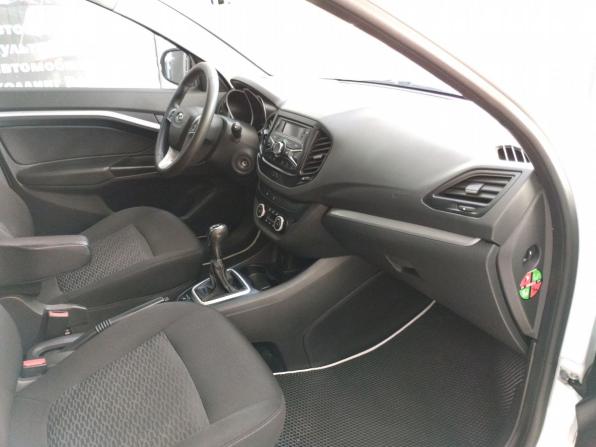 Lada (ВАЗ) Vesta I с пробегом 2017 года, цена 850 000 рублей, 133271 км, седан, Автокод Объявления