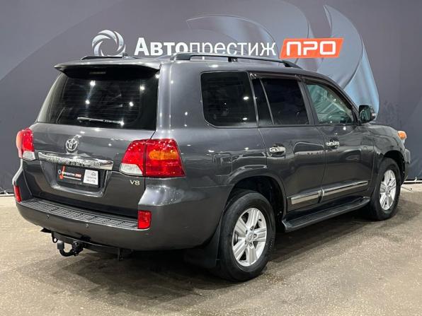 Toyota Land Cruiser 200 Series Рестайлинг 1 с пробегом 2013 года, цена 2 747 000 рублей, 314357 км, внедорожник, Автокод Объявления