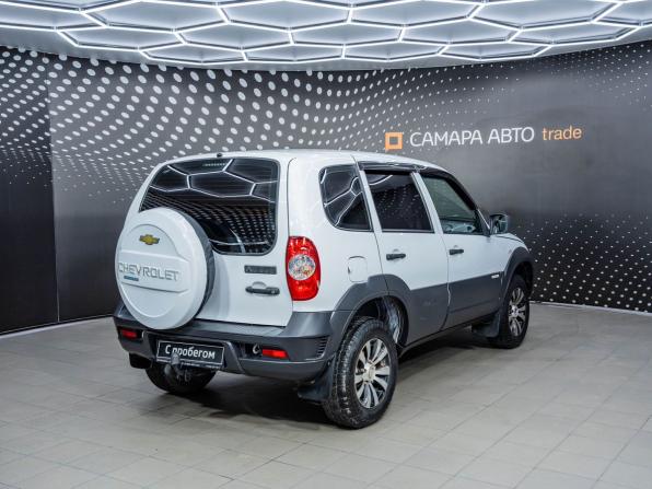 Chevrolet Niva I Рестайлинг с пробегом 2016 года, цена 594 000 рублей, 115905 км, внедорожник, Автокод Объявления