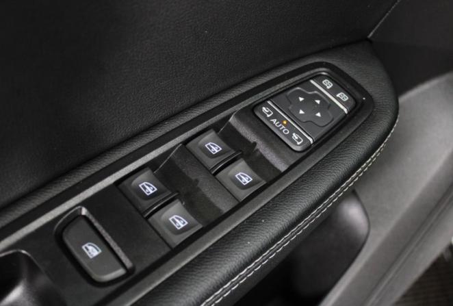 Renault Arkana I с пробегом 2021 года, цена 2 100 000 рублей, 47000 км, внедорожник, Автокод Объявления