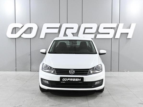 Volkswagen Polo V Рестайлинг с пробегом 2018 года, цена 1 299 000 рублей, 105509 км, седан, Автокод Объявления