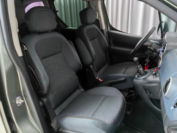 Peugeot Partner II с пробегом 2009 года, цена 449 000 рублей, 222000 км, минивэн, Автокод Объявления