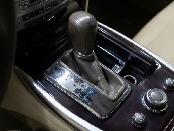 Infiniti M IV с пробегом 2012 года, цена 1 670 000 рублей, 170485 км, седан, Автокод Объявления