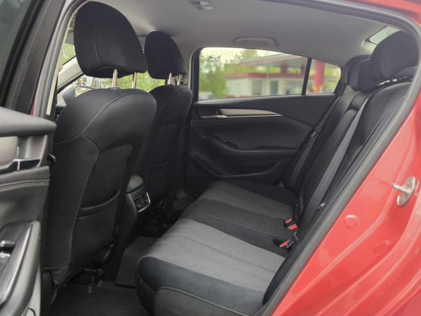 Mazda 6 III (GJ) Рестайлинг 2 с пробегом 2019 года, цена 2 050 000 рублей, 136936 км, седан, Автокод Объявления