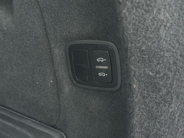 Porsche Cayenne II Рестайлинг (958) с пробегом 2015 года, цена 3 650 000 рублей, 117403 км, внедорожник, Автокод Объявления