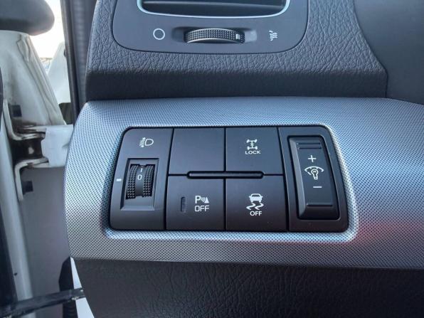 Kia Sorento II Рестайлинг с пробегом 2013 года, цена 1 095 000 рублей, 305377 км, внедорожник, Автокод Объявления