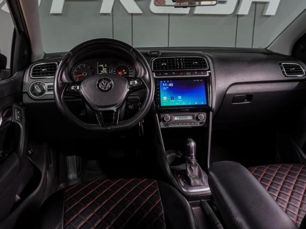 Volkswagen Polo V Рестайлинг с пробегом 2017 года, цена 1 299 000 рублей, 149170 км, седан, Автокод Объявления